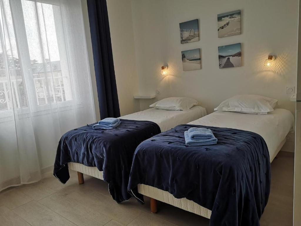 אסנלס Place Alexandre Stanier Apt N 7 Avec Terrasse מראה חיצוני תמונה